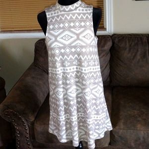 Unique Aztec Print Sleeveless dress with Keyhole back in Tan & White Size S